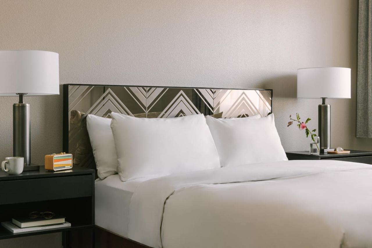 The V Powered By Sonder Hotell Palm Springs Exteriör bild