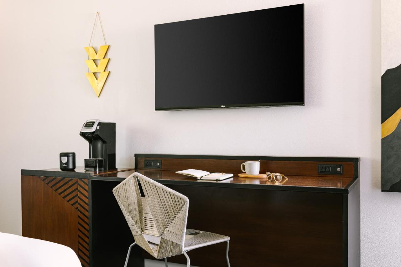 The V Powered By Sonder Hotell Palm Springs Exteriör bild